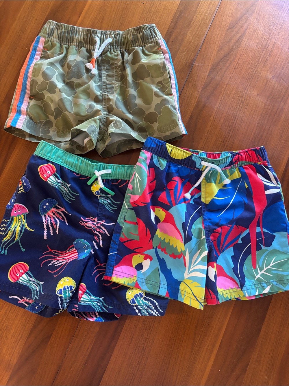 Set of 3 Mini Boden swim trunks, size 4-5 years, good condition